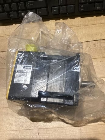 .74 KW Parker #BE341FJ-NMSN, Servo Motor, 4870 RPM, 340 VDC, New - Image 2