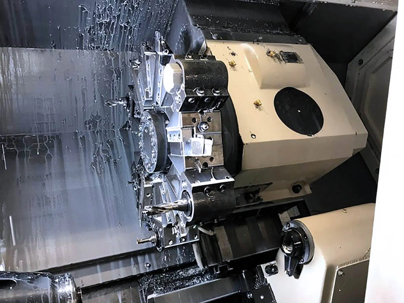 Hwacheon #160A, CNC lathe, 21.6" swing, 6" chuck, 1.7" bar, 11.8" dia., 12 turret, A2-5, Fanuc 0iTF - Image 8