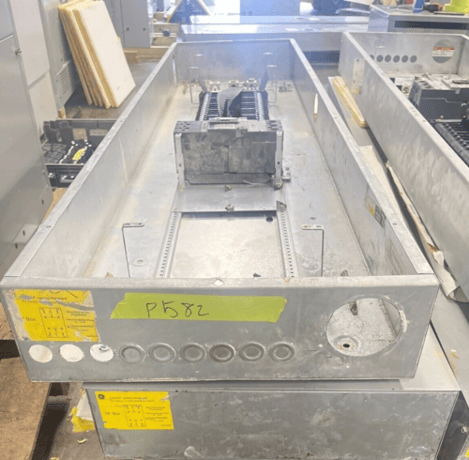 400 Amp. General Electric, AEF3424MBX, Panelboard, 480/277 Volts 3PH 4W Indoor Encl 42Cir SFHA36AT0250 MLO - Image 9