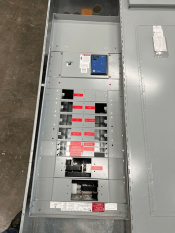 600 Amp. General Electric, APN3 Bolt On, Panelboard, 480/277 Volts 3PH 4W 30 Cir Indoor Encl TPHE277Y20PP P651 - Image 7