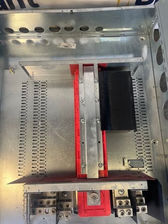 1200 Amp. Square D HCP I-Line, Panelboard, 480/277 Volts 3PH 4W 30Cir MLO Indoor Encl HC4259DB - Image 6