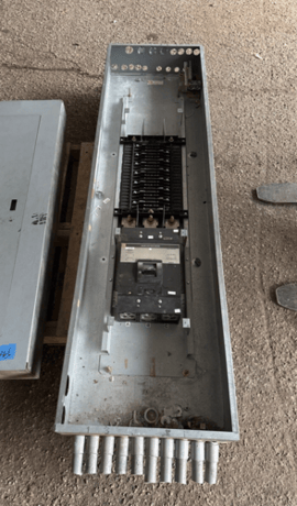 500 Amp. Square D NQOD, Panelboard, 208/120 Volts 3PH 4W 42 Cir Indoor Encl MCB MAP36500 P629 - Image 2