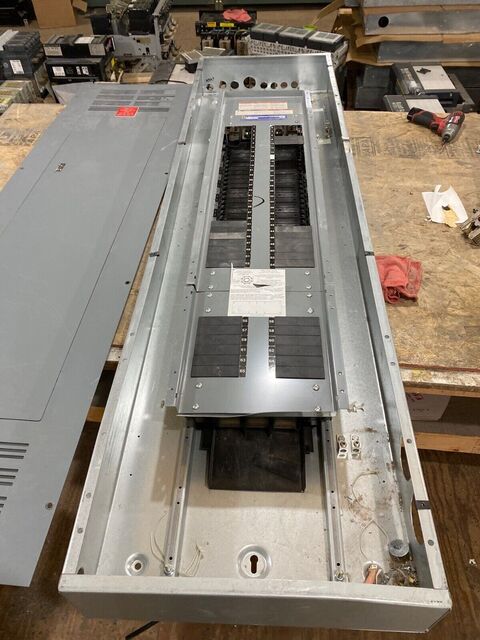 600 Amp. Square NF, Panelboard, 480/277 Volts 3PH 4W 66 Cir Indoor Encl MLO 600 Amp MH74BE P653 - Image 8