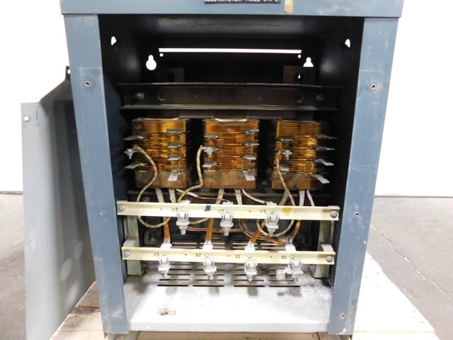 30 KVA 480 Primary, 208/120 Secondary, General Electric 9T23A3872 transformer - Image 10