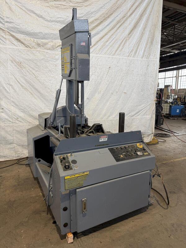 18" x 20" Hyd-Mech #V-18, vertical band saw - Image 3
