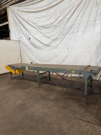 30" wide x 16' long, Hytrol, powered belt conveyor, 1 HP, 230/460 V., 3-phase, adj. legs - Image 4