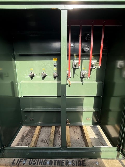 2.6 MVA 13800 Primary, 415 Secondary, Padmounted transformer, surplus (x16) - Image 5