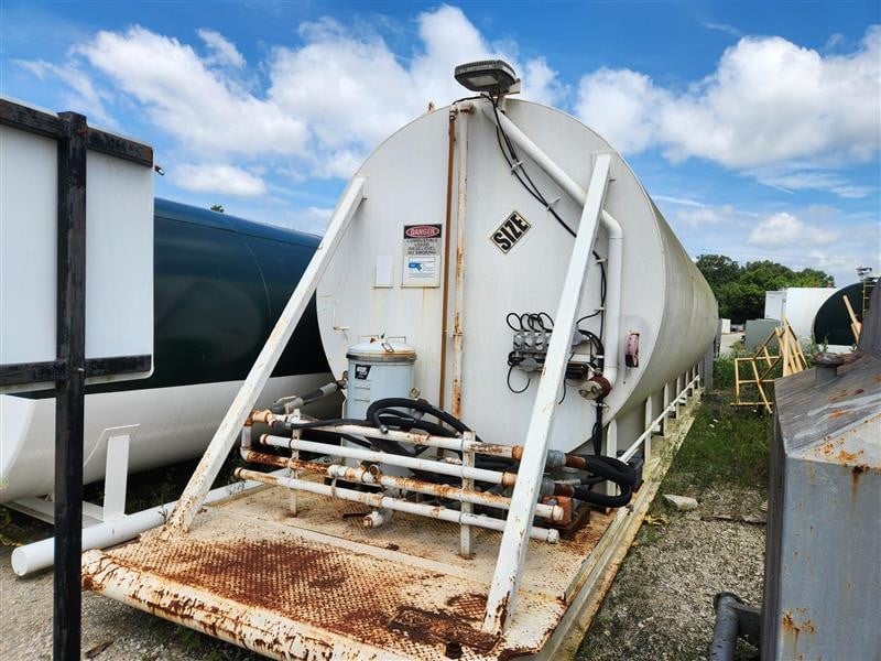 17000 gallon Single walled fuel tank - Image 1