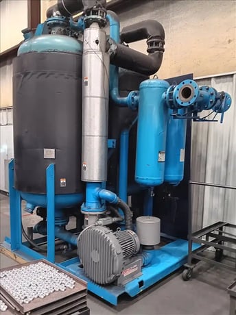 2200 scfm, 120°F, 100 psig, Hankison #HBP2200, refrigerated air dryer, 460 V. - Image 2