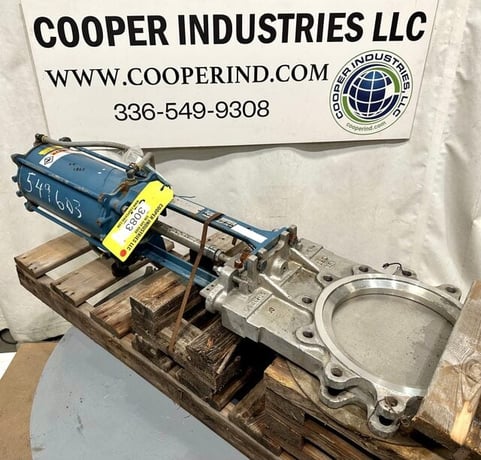 10" Dezurik, pneumatic knife gate valve, Stainless, class 150, style KGC, 150 psi - Image 1