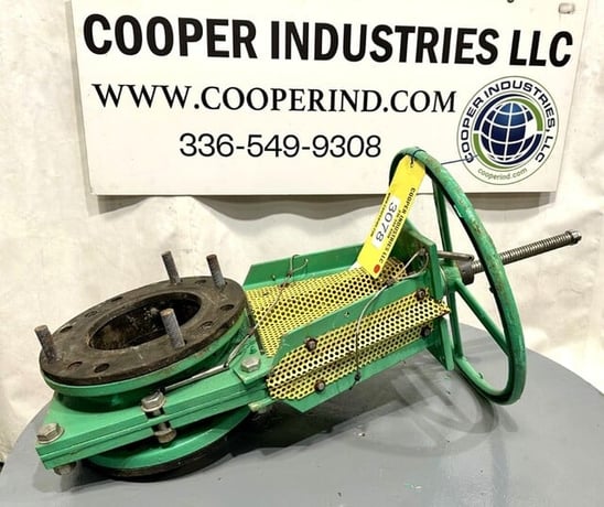 8" Clarkson, manual knife gate valve, Carbon steel constructin w/gum rubber lining, 150 psi, unused - Image 1