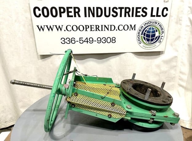 8" Clarkson, manual knife gate valve, Carbon steel constructin w/gum rubber lining, 150 psi, unused - Image 2