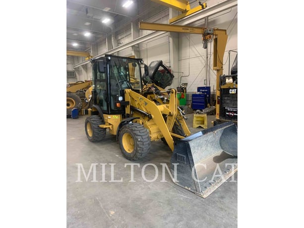 Cat 903D, Wheel Loader, 197 hours, S/N: MZY01373, 2022 - Image 2