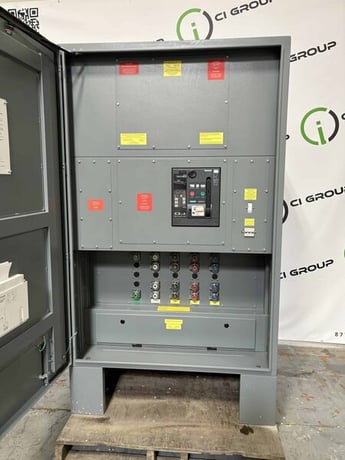 1200 Amp. Trystar #SBDS-123P-LLF, 480 Volts single purpose docking station w/camlocks - Image 1