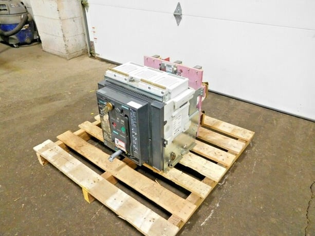 1600 Amps, Siemens, WLF2A316, integrated cubicle bus power circuit breaker - Image 5