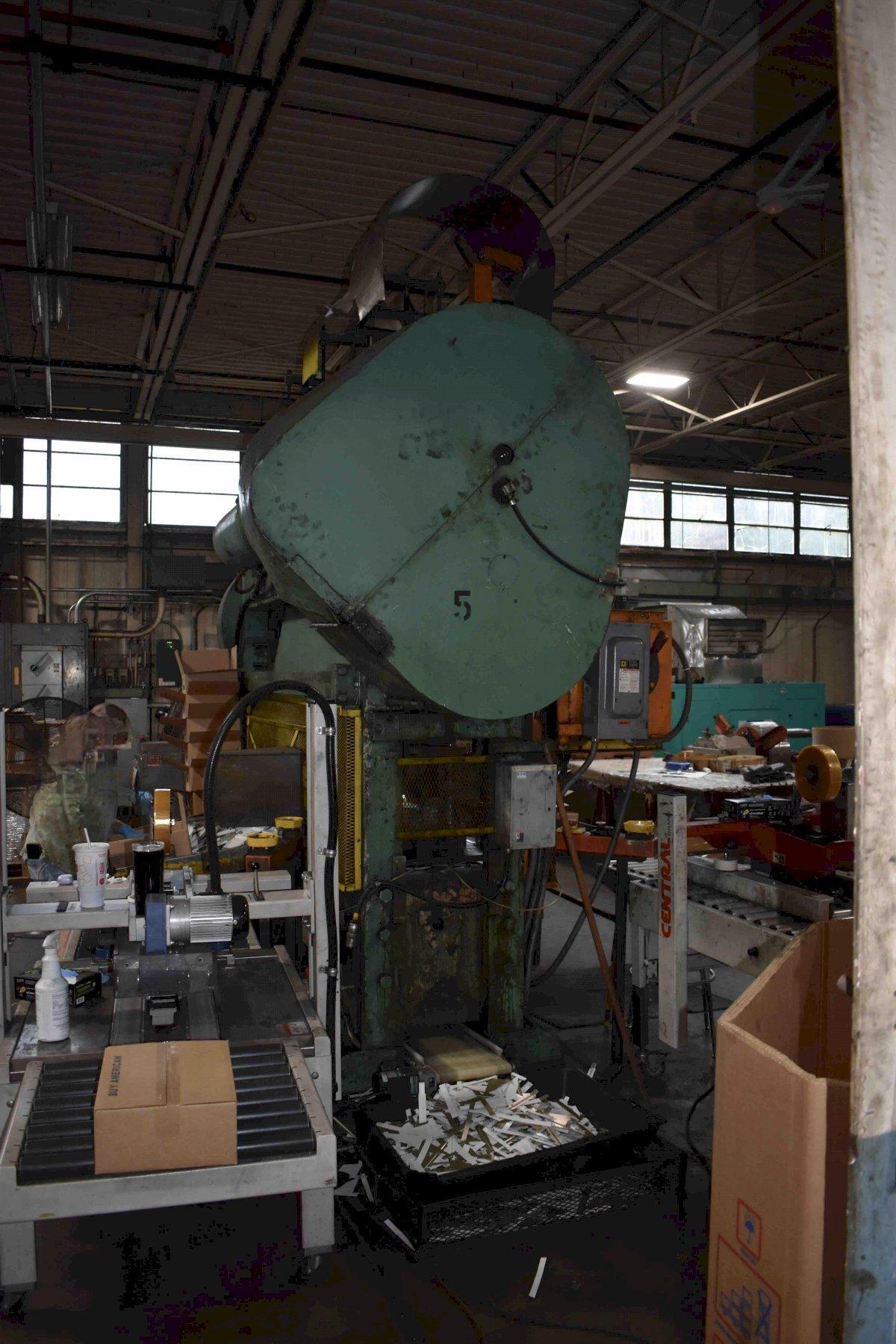 80 Ton, Rousselle #8SS100, straight side double crank, 6" stroke, 17.2" Shut Height, 4" adj., 50 SPM, 30" - Image 4