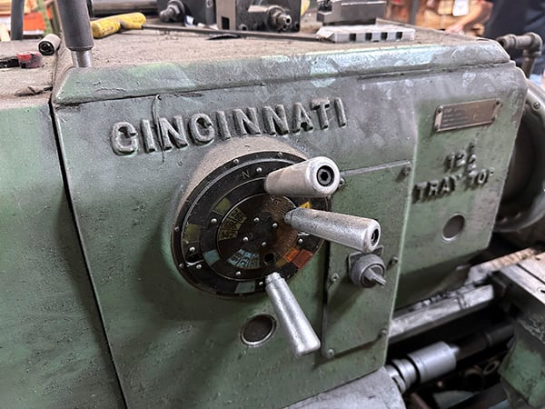 12.5" x 42" Cincinnati #12-1/2x42, Engine Lathe, 230 V, 3-Tool Tool Post, 1971 - Image 1