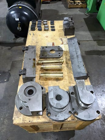 2.5" Hines #CNC200, Tube Bender, 12" max Radius, 8' Tube Length over Mandrel, 2000 psi, 55 FPM Feed capacity - Image 5