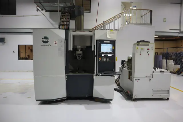 Haas Multigrind #CA, Grinding Center, 10.23" Workpiece diameter, 21.65" Work length, 24.8" X, 13.5" Y, 16.92" - Image 1