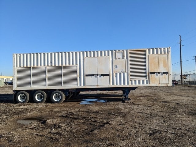 1000 KW Caterpillar #G3516, Natural Gas Generator, Sound Attenuated, 1341 HP, 4160 Volts, 3454 Hrs., 1995 - Image 1