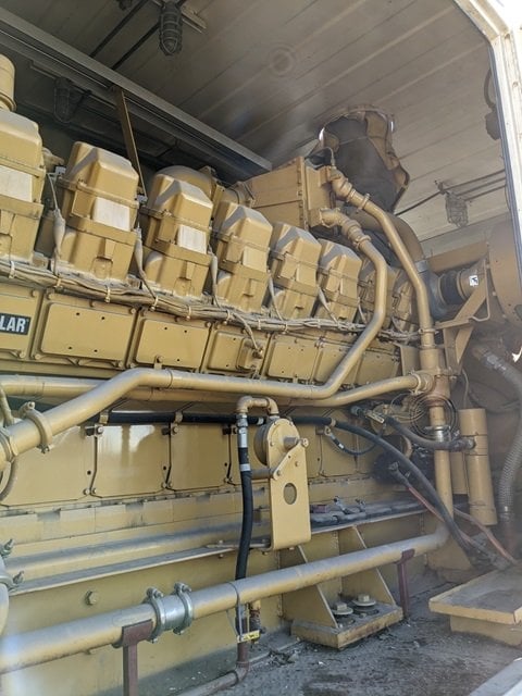 1000 KW Caterpillar #G3516, Natural Gas Generator, Sound Attenuated, 1341 HP, 4160 Volts, 3454 Hrs., 1995 - Image 7