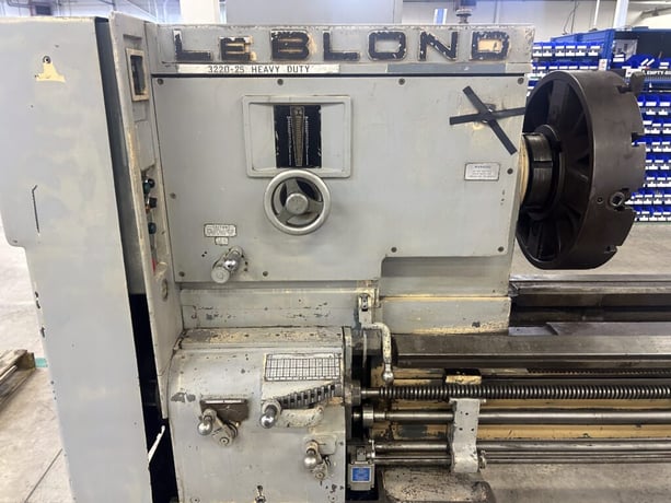 36" x 192" LeBlond #3220-25, heavy duty engine lathe, 4-jaw chuck, steady rest, tool post - Image 3