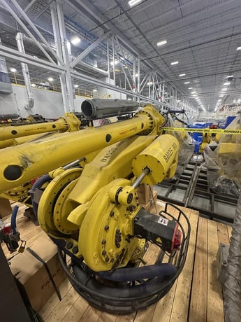 Fanuc, M-900iA/400L, 6-Axis robot, R-30iA control, 400 Kg, 3625mm reach, 2011 - Image 1