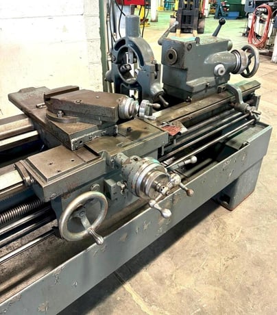 19" x 54" LeBlond #Servo-Shift, 15" 4-jaw chuck, L-1, 26-2010 RPM, Steady Rest, thread dial - Image 7