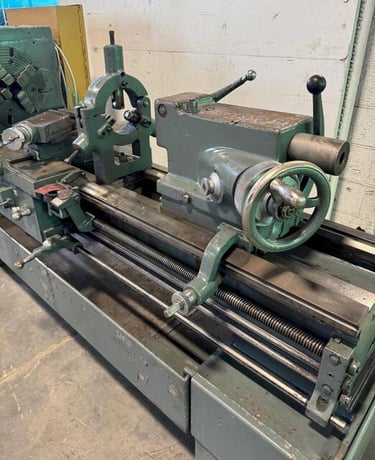 19" x 54" LeBlond #Servo-Shift, 15" 4-jaw chuck, L-1, 26-2010 RPM, Steady Rest, thread dial - Image 8