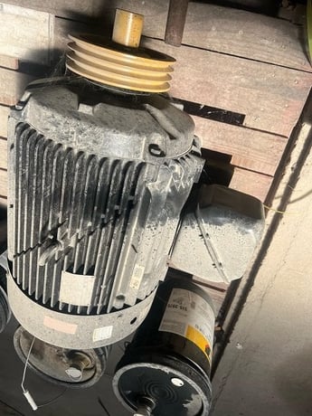 75/50 HP HP RPM 1785/1475 RPM NIDEC #DD79, Frame 365T, TE, 0 hr, 2015 - Image 2