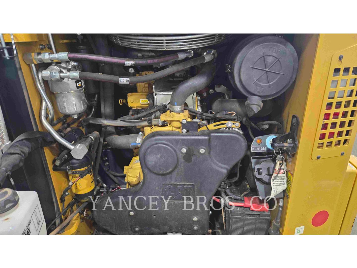 Cat 299D3XE, Skid Steer Loader, 174 hours, S/N: BX904828, 2022 - Image 7
