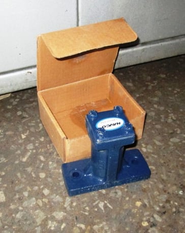 Pneumatic bin hopper vibrator, Navco #BH-1-1/4, 1/16"to 1/8"wall thickness, 402-4 scfm @ 50 psi - Image 2
