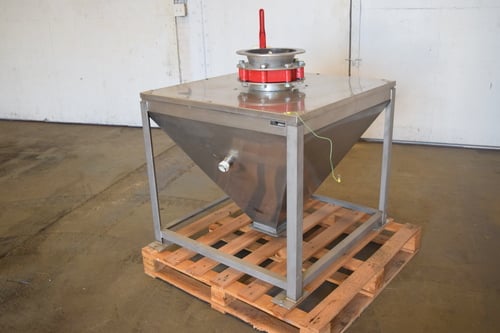 Material transfer & storage hopper, 3' x 3' x 2-1/2'tall with 7-1/2"valve - Image 6