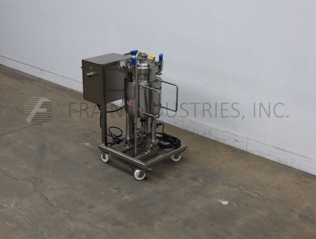 5.2 gallon Holloway America, 20 liter, 316L Stainless Steel, internal vacuum, insulated jacket process tank - Image 5