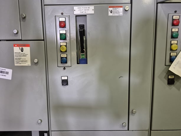 Siemens, 02FI, motor control center bucket, 50 HP, 600 Volts, 3 phase, like new - Image 1