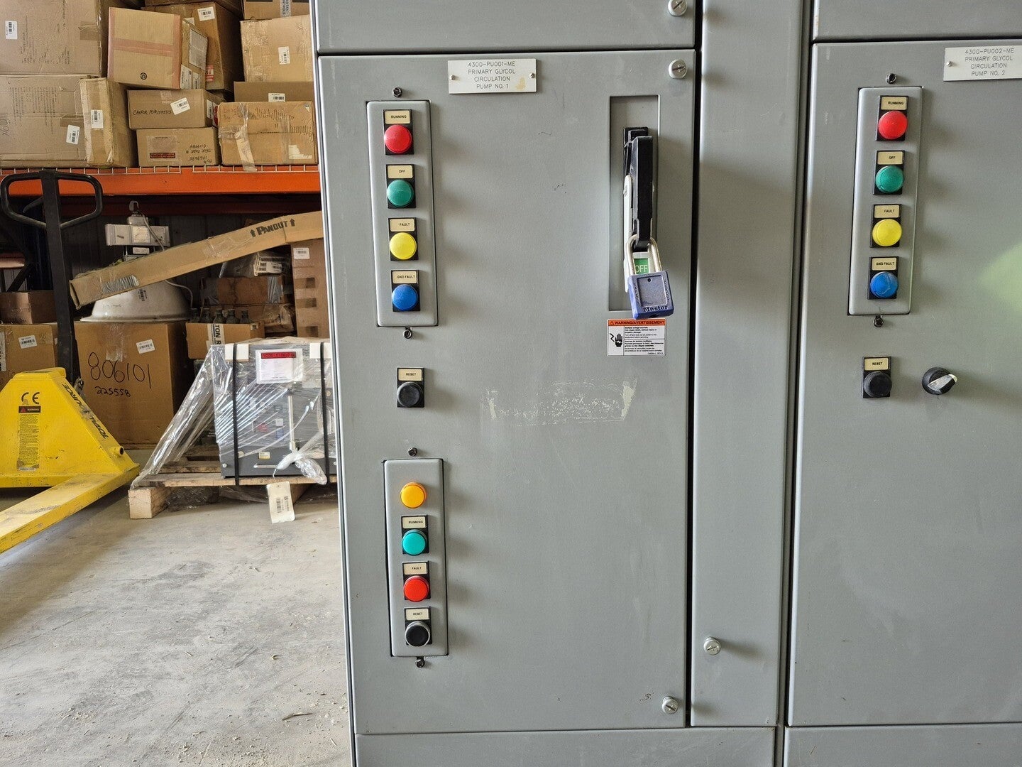 Siemens, 05FH, starter motor control center bucket, 100 HP, 600 Volts, 3 phase, like new - Image 1