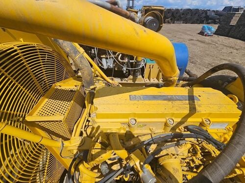 450 HP Caterpillar #C11, industrial diesel engine - Image 2