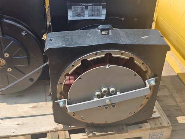 105 KW, 1800 RPM, Leroy Somer, generator end, 480 Volts, 2024 - Image 2
