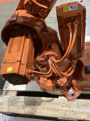 ABB, IRB 2600 M2004, robot w/ IRC5 controls, missing cable set - Image 6