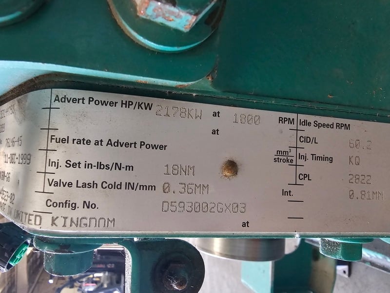 2000 KW Cummins #2000DQKC-628, diesel generator, 2500 KVA, 13800 Volts, 581 hours - Image 3