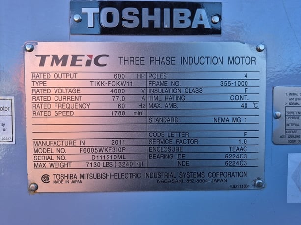 600 HP 1780 RPM Toshiba F6005WKF3I0P, Frame 355-1000, TEAAC, induction motor, 4000 Volts, like new, 2011 - Image 2