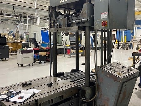 90 Ton, Reis #TUS90-OK, hydraulic spotting press, 35.44" x 50.40"capacity - Image 10