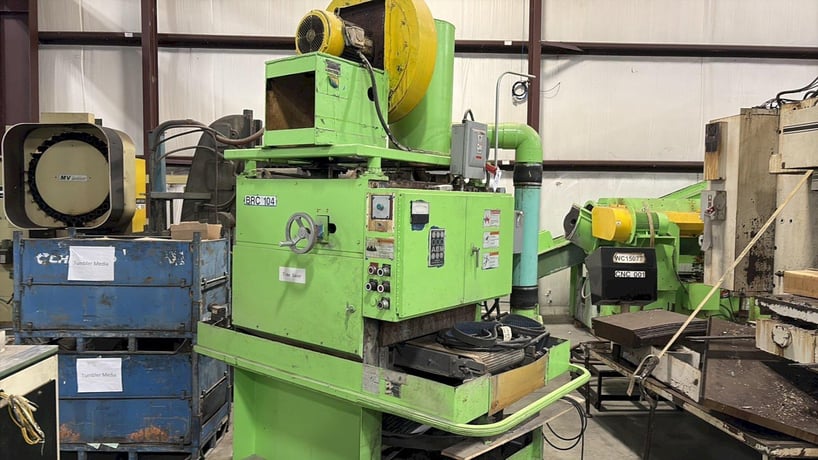 Industrial Gas Engineering #T-220-B, Deburring Machine, 18" belt, 460 V, 3 phase - Image 1
