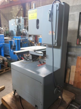 18" x 12" Grob #4V-18, vertical band saw, 28" x 24" x 2-1/2" table, 18" throat, 1/8"-1" blade, 150" L, 3 HP - Image 7