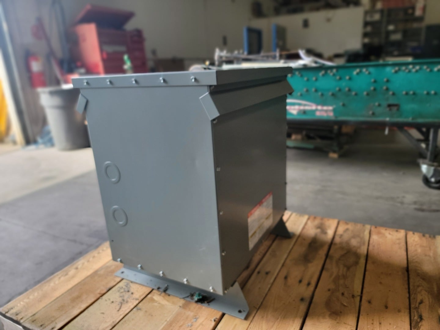 75 KVA 600 Primary, 208Y/120 Secondary, Hammond Power Solutions, dry type, Nema 3R, new surplus - Image 5