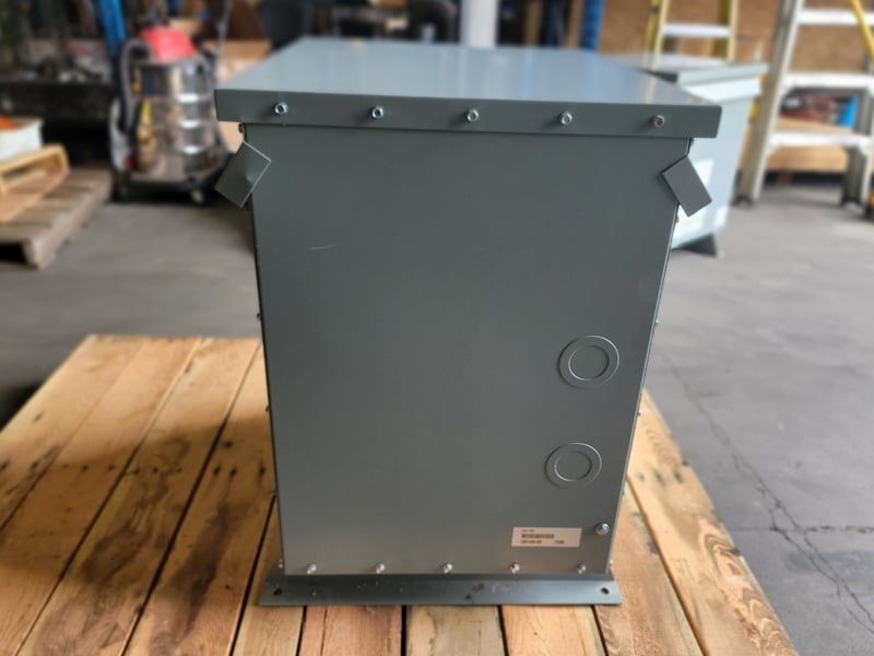75 KVA 600 Primary, 208Y/120 Secondary, Hammond Power Solutions, dry type, Nema 3R, new surplus - Image 8
