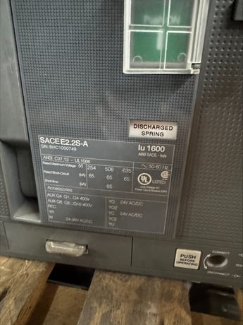 1600 Amps, ABB, SACE E2.2S-A, electrically operated - Image 1