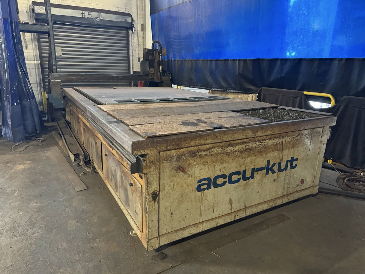 AKS, CNC Plasma, w/Dust Collector, 6' x 12' Table, 1.5" Pierce Production, 2" Edge Start, 15 HP Compressor - Image 2