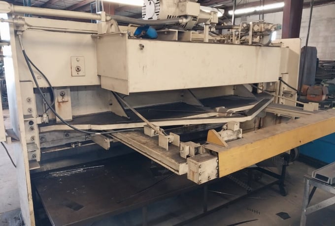 1/4" x 10' Standard #AS250-10, Hydraulic Shear, 36 Tons Shearing Force, 1" x 3" x 124" Blade, 11-Cylinder - Image 5