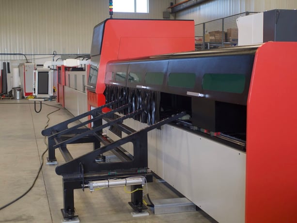 Alpha Lazer, Fiber Tube Laser, 6000 Watts, 24' loading/13' unloading Tube length, 8.6" Pipe diameter, 6" x 6" - Image 4